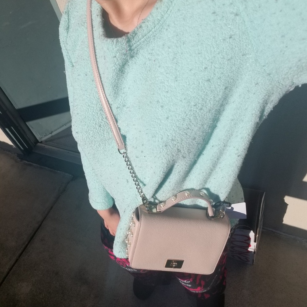 Bag - Picture 2 of 3